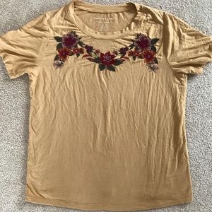 American Eagle Soft & Sexy T